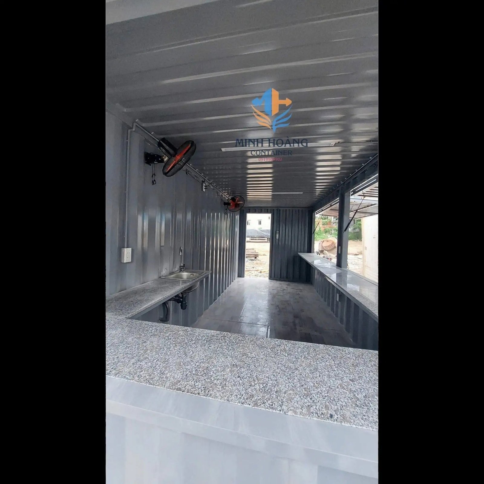 Container Cafe 20 Feet Xám Hiện Đại
